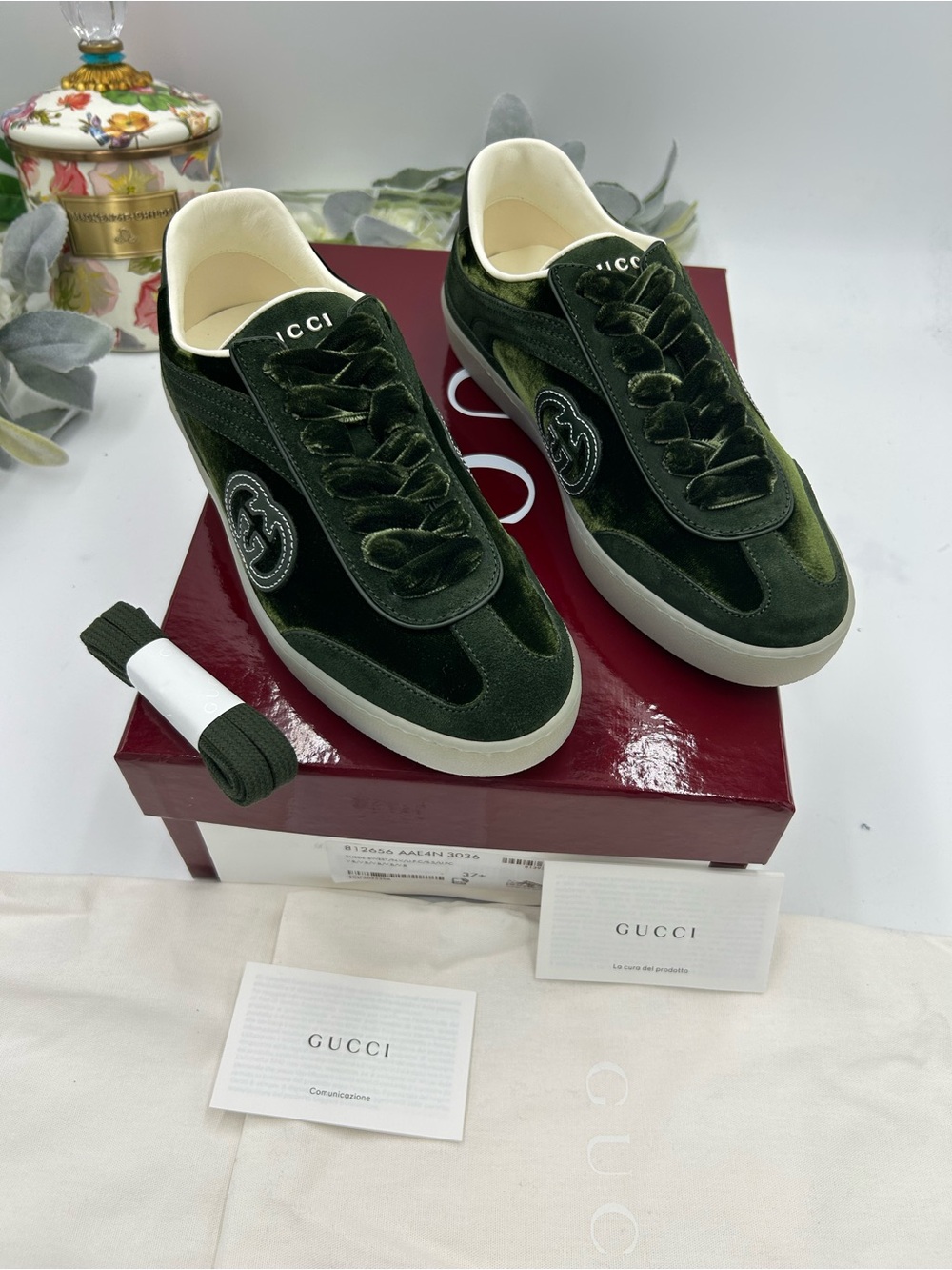 Women's Gucci G 75 green velvet interlocking G sneakers size 37.5 fits 38 US